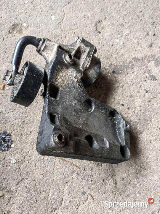 Łapa sprężarki klimatyzacji napinacz BMW E38 E39