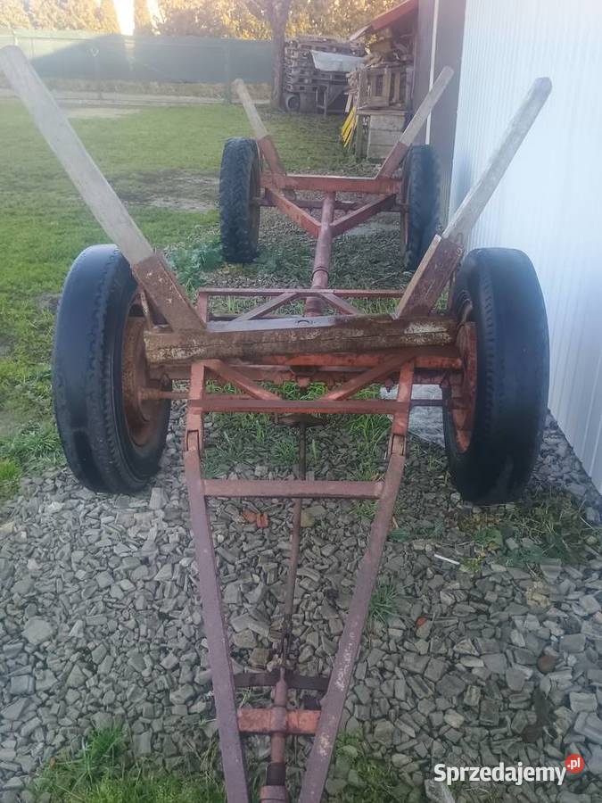 wóz przyczepa rozrzutnik silny d47 Dębica
