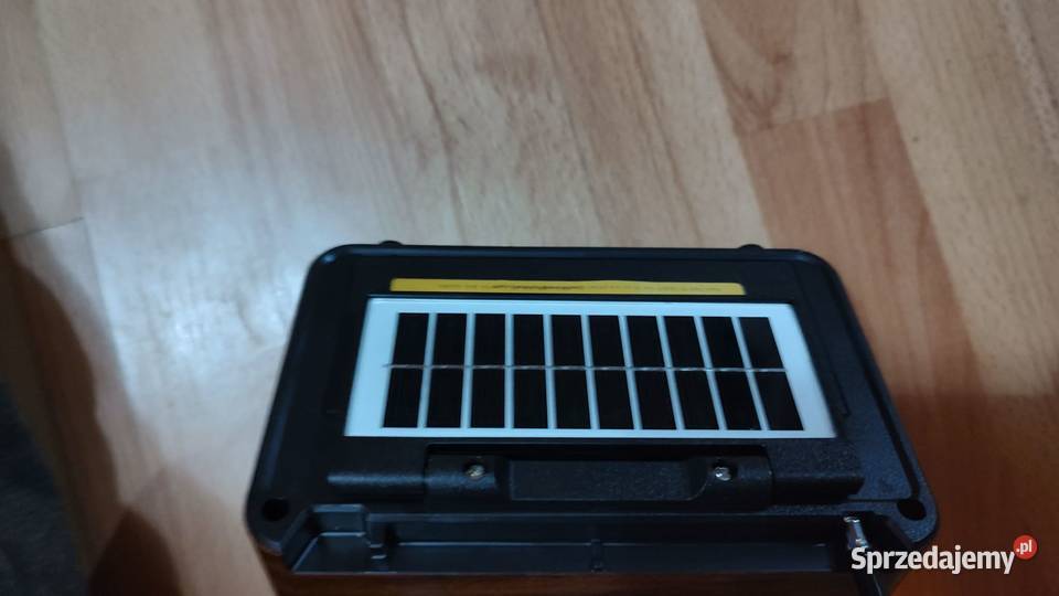 Radio bezprzewodowe solarne retro wielkopolskie
