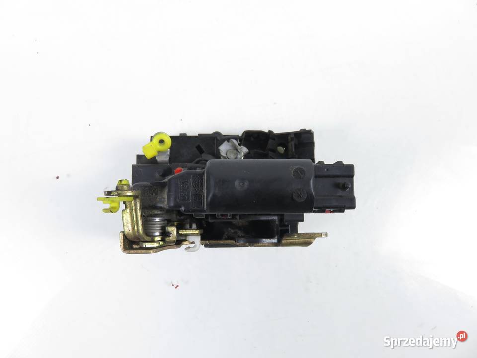 ZAMEK LEWY PRZEDNI RENAULT MASTER II FD