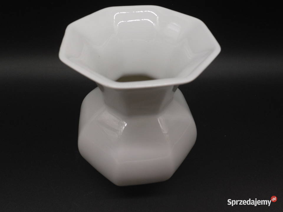 Wazon z Białej Porcelany Styl Barokowy Raszków