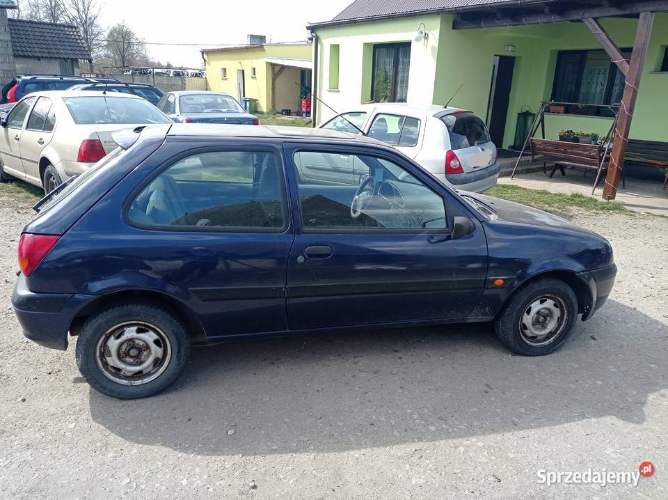 Ford Fiesta 13 55 kW 2000 r dawca części Rok produkcji 2000 wielkopolskie