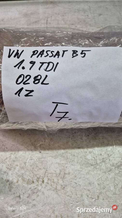 WAŁ KORBOWY 19 TDI VW PASSAT B5 028L osobowe Kiczyce