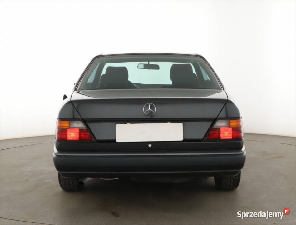 Mercedes W124 230 CE szary Piaseczno