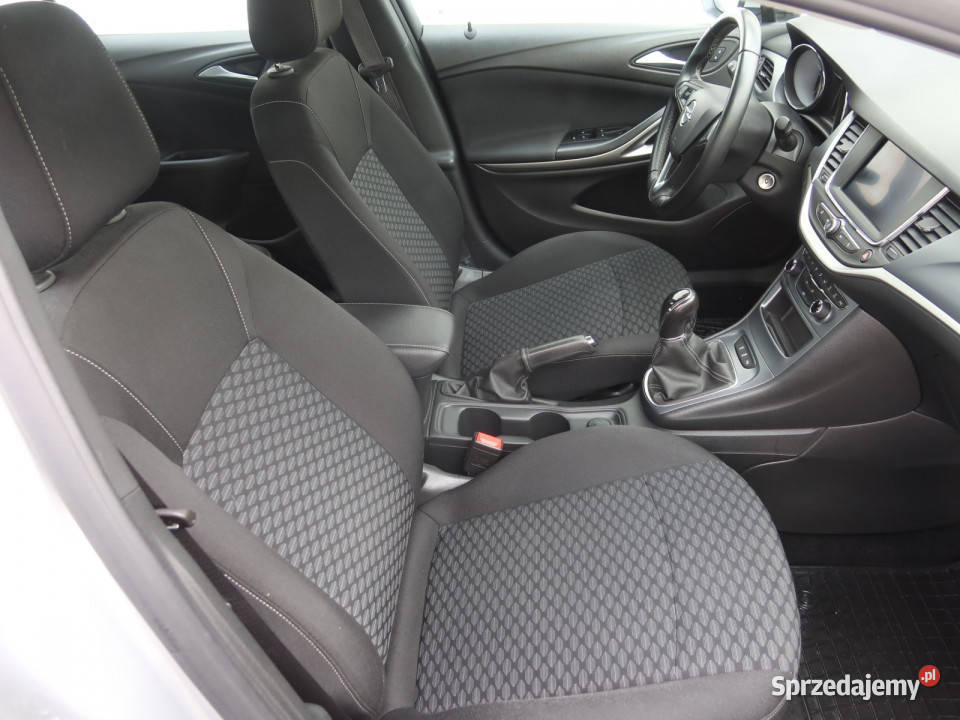 Opel Astra 12 Turbo Katowice