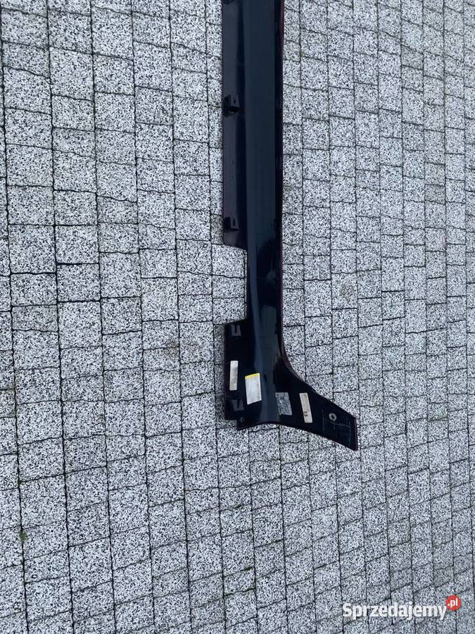 Próg prawy chrysler Pacyfica Rok produkcji 2022 Progi Lublin sprzedam