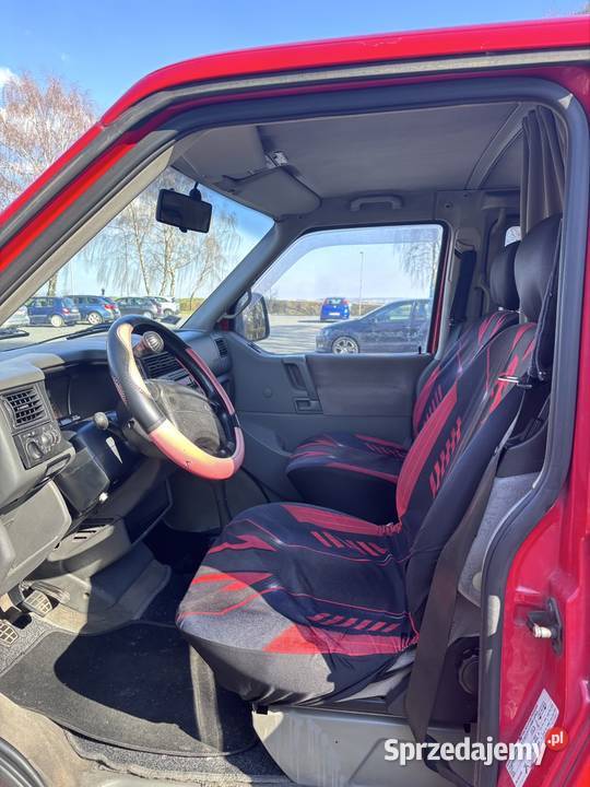 Volkswagen Multivan 1998 19 Diesel Multivan czerwony Piekary Śląskie