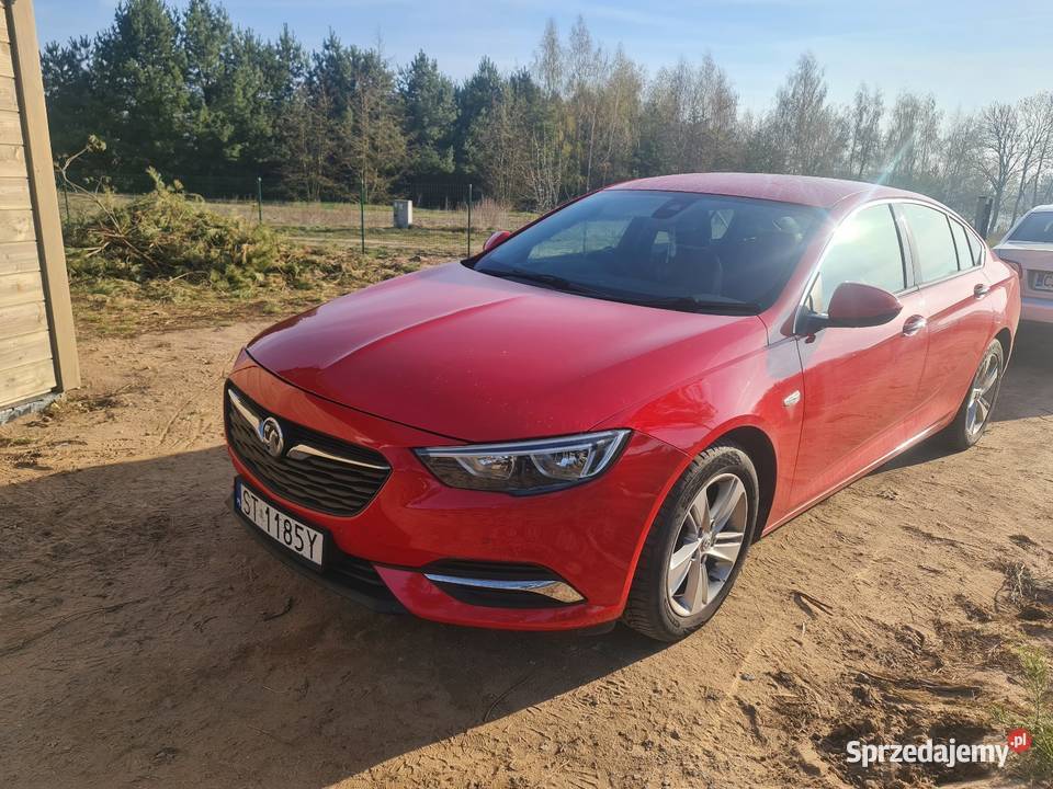 Opel insignia Sport Tourer B 2018 Uszkodzony światła do jazdy dziennej Rogowo