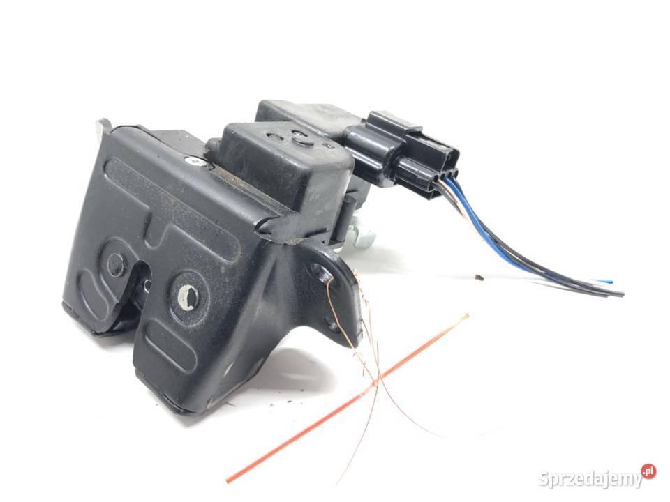 ZAMEK KLAPY TYŁ HYUNDAI ix35 SUV 812302S000