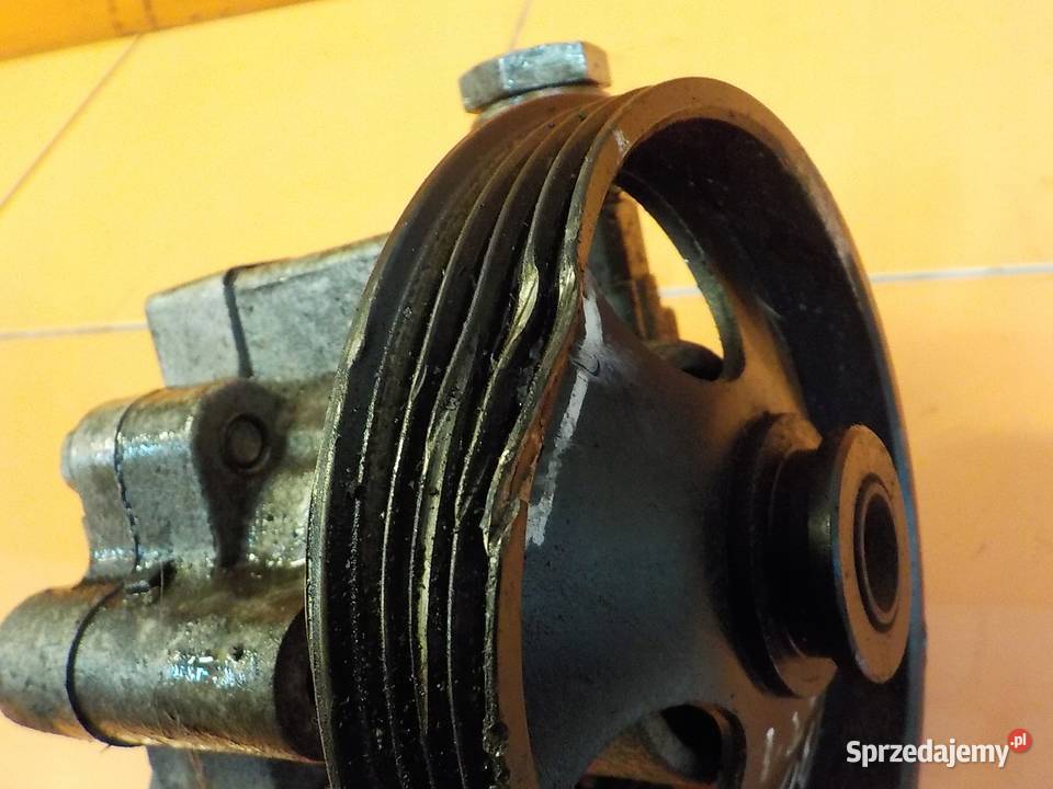 INSIGNIA ASTRA 18 B pompa wspomagania 13309333 osobowe Suków