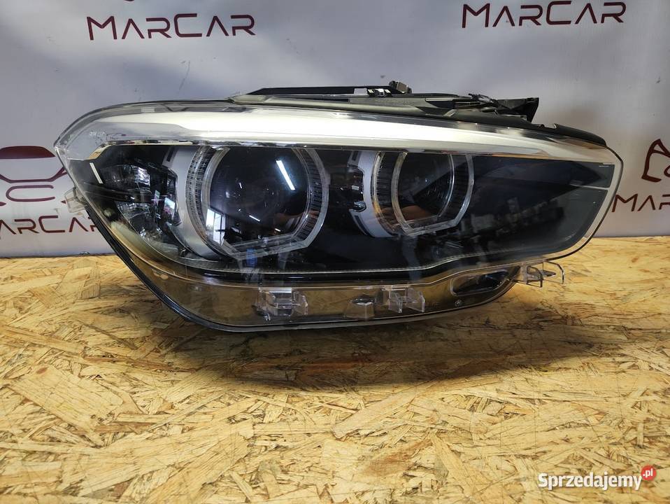 Lampa Prawy Przód BMW 1 F20 F21 8739572 osobowe Lampy przednie Pleszew
