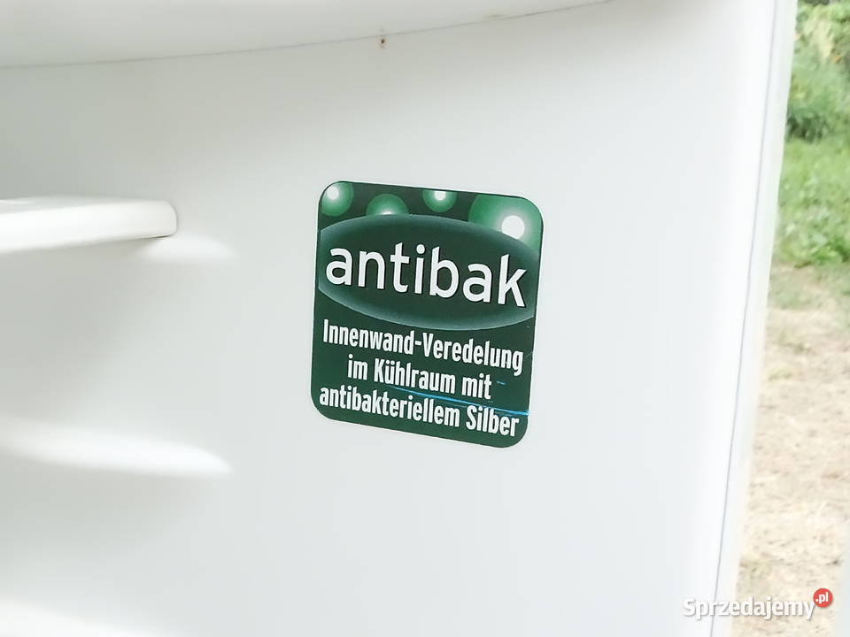 Zadbana lodówka podblatowa Privileg 152L Bez