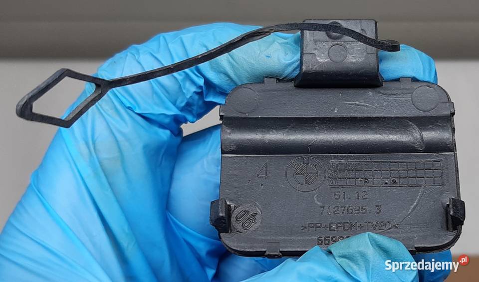 ZAŚLEPKA HAKA ZDERZAKA TYŁ BMW 3 E91 7127695 osobowe Mielęcin sprzedam