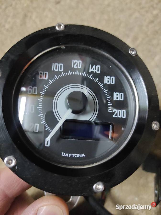 Liczniki DAYTONA uniwersalne zegary Rzgów sprzedam