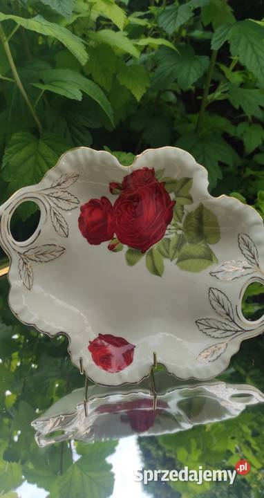 WYKWINTNA PATERA Z PORCELANY Z UCHWYTAMI RELIEFY Pabianice