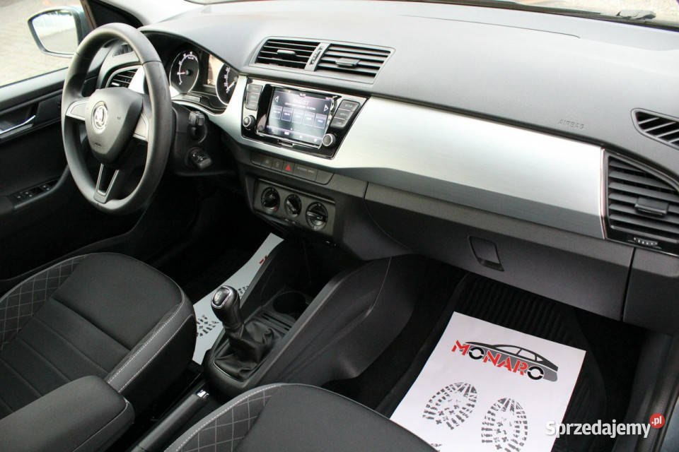 koda Fabia AMBITION 10 TSI 95 Salon Polska światła przeciwmgielne Włocławek