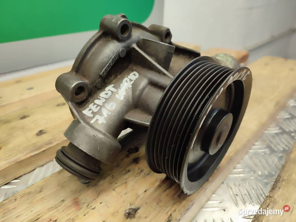 Pompa wody 04250615K silnika BF6M2013C FENDT 716 Wilkowo