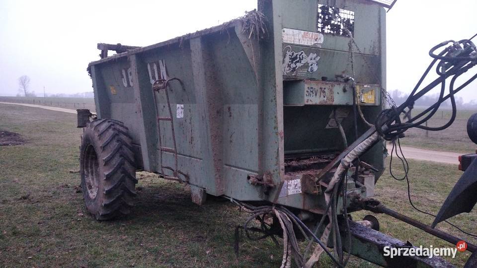 Rozrzutnik obornika 10 t uszkodzony Jaświły sprzedam