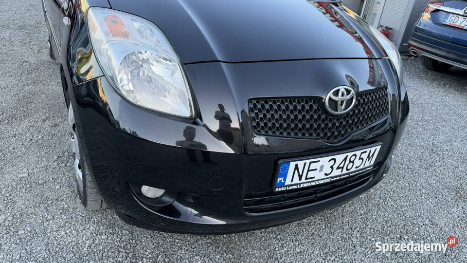 Toyota Yaris 13 Benzyna Zarejestrowany światła przeciwmgielne Yaris Elbląg