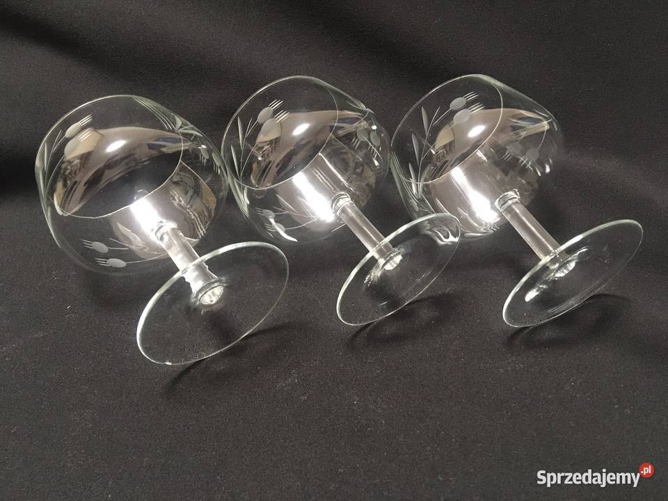 PRL stare lampki do wina szlifowane grawer Porcelana i szkło