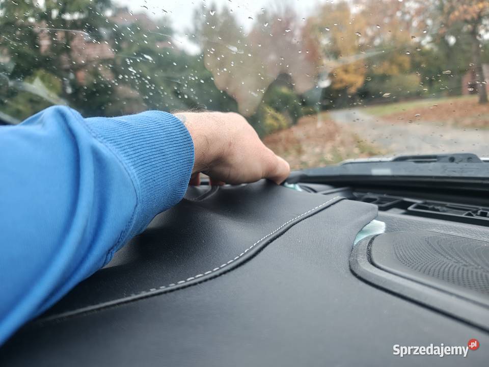 Deska rozdzielcza z napinaczami poduszka Rok produkcji 2021 Gostyń