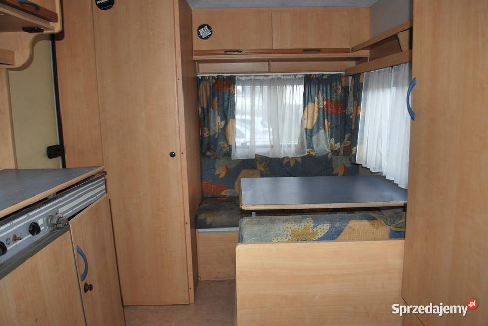 PRZYCZEPA KEMPINGOWA DO REMONTU CARAVELAIR 1999R 1 Przyczepy Grzebowilk sprzedam