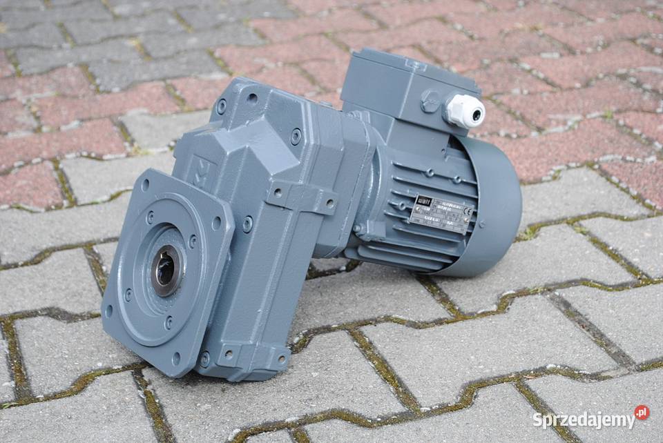 Motoreduktor 037kw 16obrmin Firmy WATT Kargowa