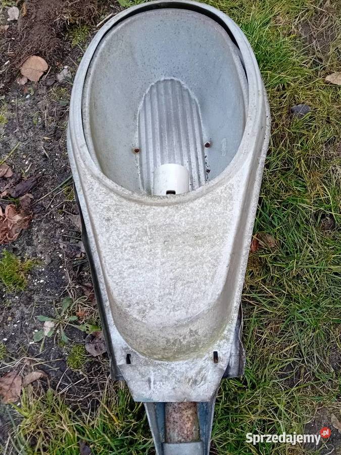 Lampa PRL PRZEMYSŁOWA mazowieckie