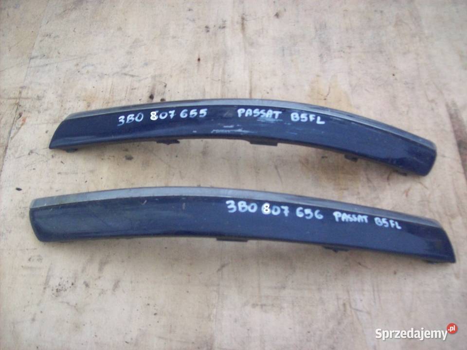 Passat B5 FL Listwa zderzaka prawa lewa Rok produkcji 2004 Karoseria Mińsk Mazowiecki