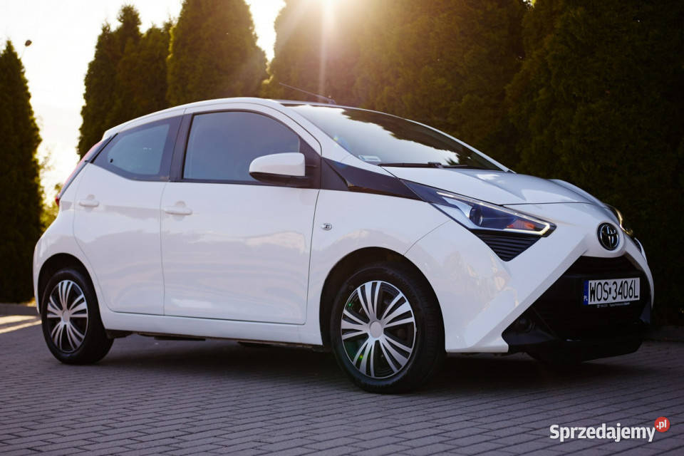Toyota Aygo 1072KAMERASALON POLSKAFV23 II 2014
