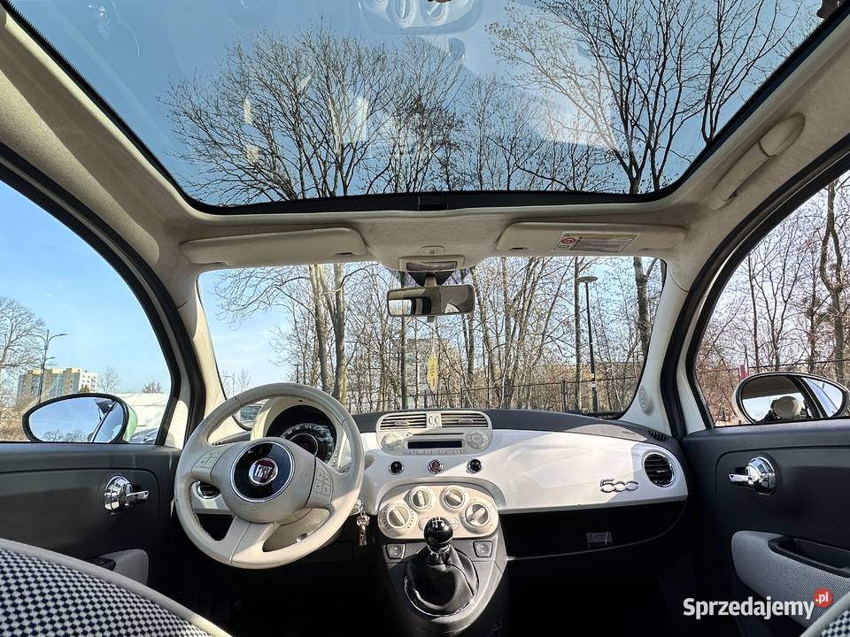 Fiat 500 sZkLaNy dAcH ABS