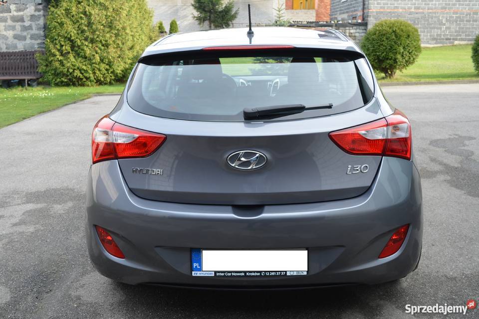 Hyundai I30 14 98 z Polskiego Salonu Serwis ASO lakier metallic małopolskie Wolbrom