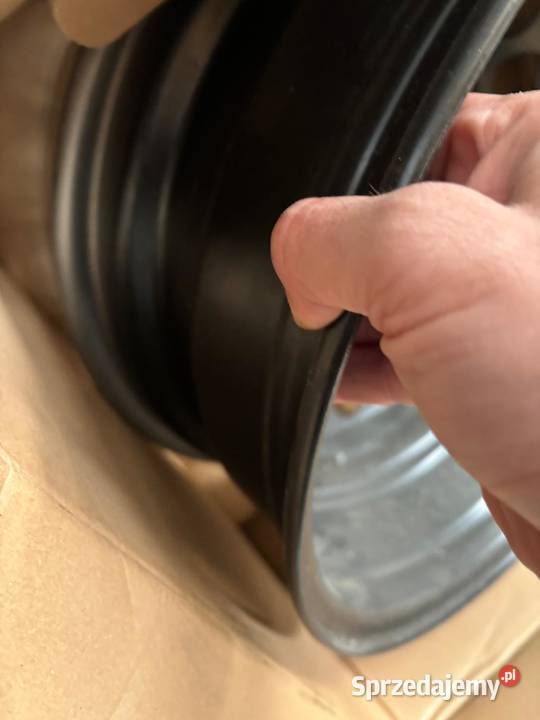 Oryginalna felga aluminiowa Volkswagen 16 2N0 wielkopolskie Turek sprzedam