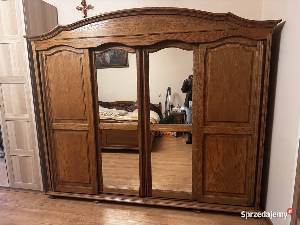 Szafa drewniana duża 4 drzwiowa kolor dąb Garwolin sprzedam