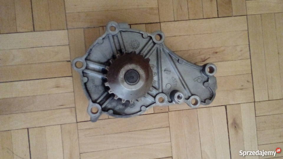 PEUGEOT 3008 16 HDI POMPA WODY osobowe Radom