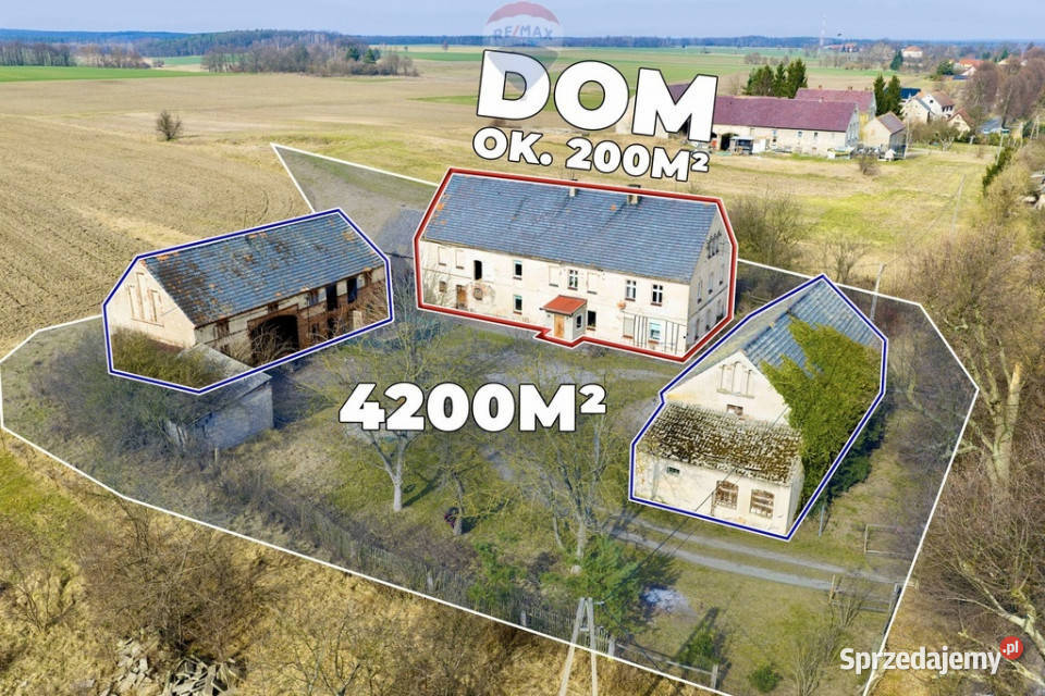 Dom z dużą działką i budynkami gospodarczymi Stary Łom