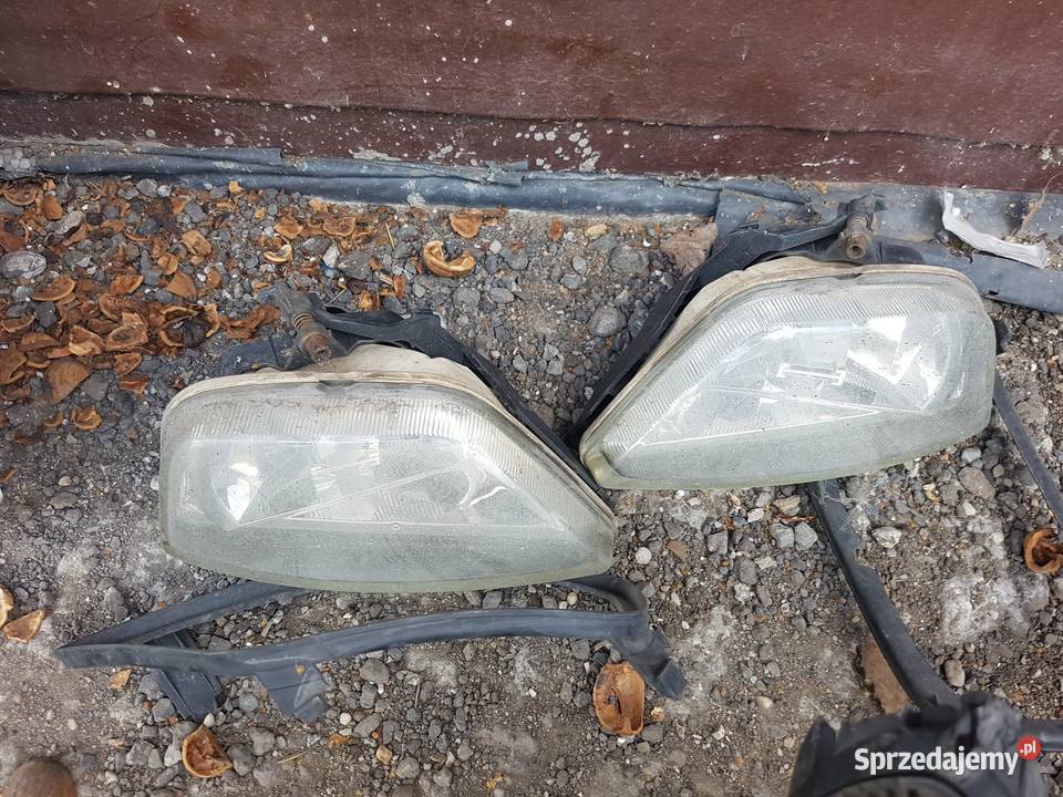 reflektor światło przeciwmgielne ford focus mk1 osobowe Czyżowice