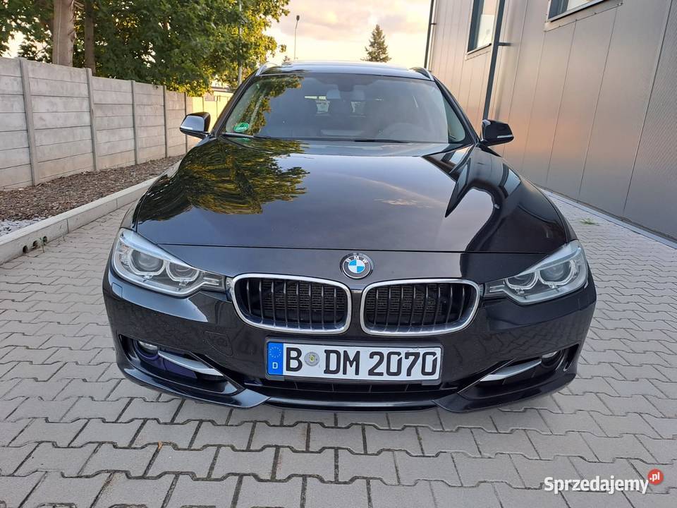 Bmw 320i Sportline Bixenon panoNavi Czarna z Pleszówka
