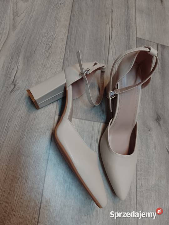 43 Beżowe czółenka wieczorowe z zapięciem NOWE skóra ekologiczna Kraków