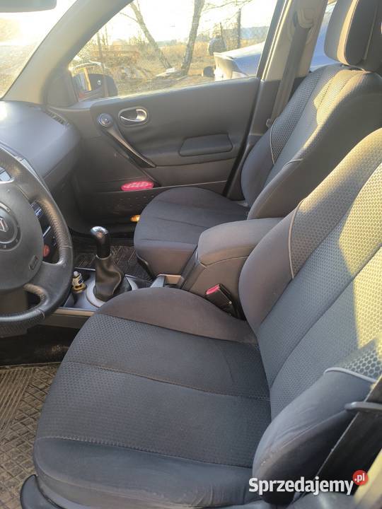 Renault Megane sedan 16 benzyna 112 rocznik 2005 Ozorków sprzedam