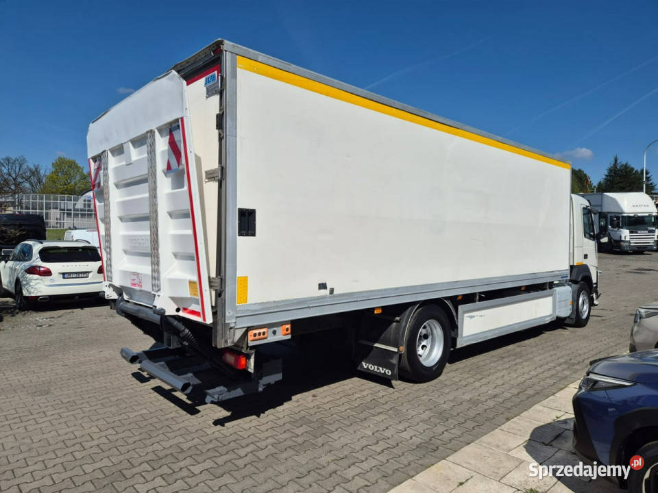 Volvo FM 340 CHŁODNIA ZEPRO CARRIER Volvo FM 340 diesel Łaziska Górne