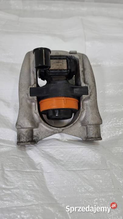PODUSZKA SILNIKA FORD FIESTA MK8 11 H1BG6F012BD