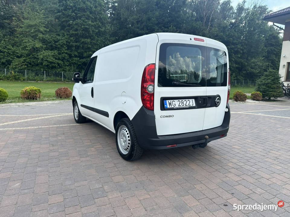 Opel Combo furgon Lipówki