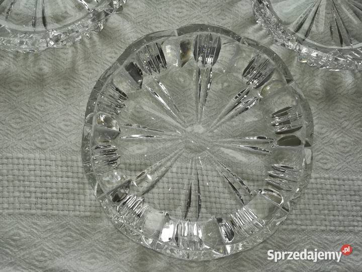 przepiękny kryształ kryształowe talerzyki i przezroczysty