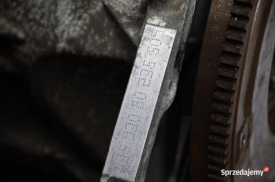 SILNIK SŁUPEK MITSUBISHI COLT 13 135930 95 Pozostałe Lipno