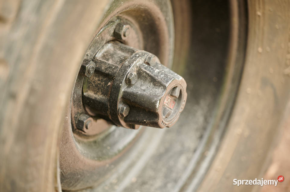 Volvo L3314 Valp Felt Laplander wojskowy Bodzanów sprzedam