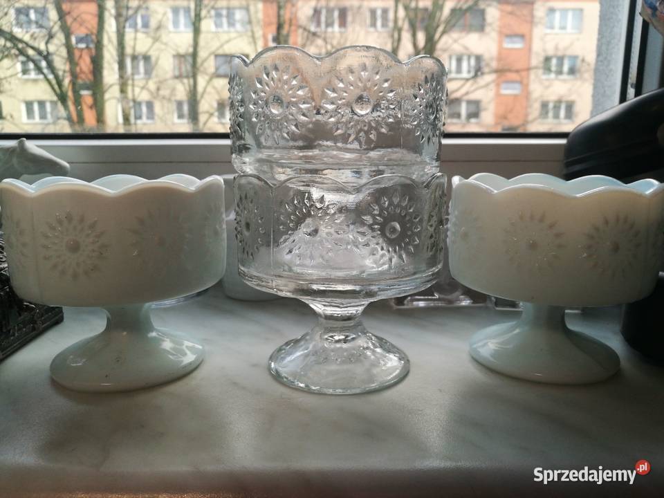 Pucharek stokrotka słoneczko prl Choszczno