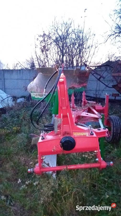 Pług obrotowy 3 skibowy Agro Masz Mykanów