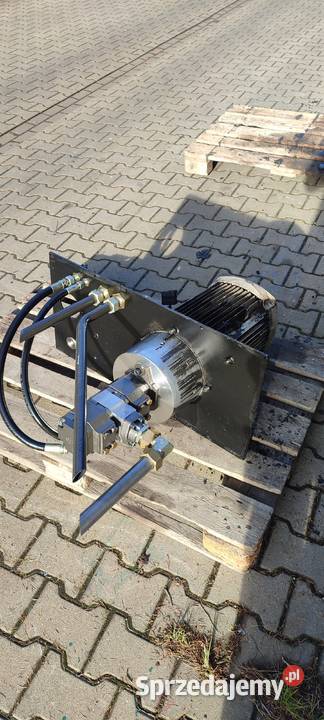pompa hydrauliczna połączona z silnikiem Janikowo