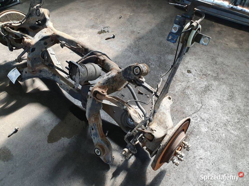 BELKA SANKI TYŁ VOLVO S80 24 D 205 Lipno